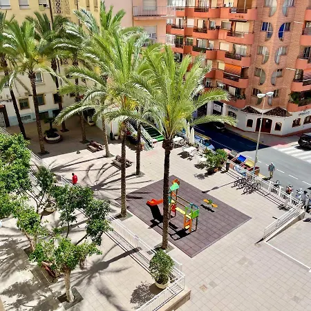 Papagayo Comodo, Bonito, Centrico * Calpe