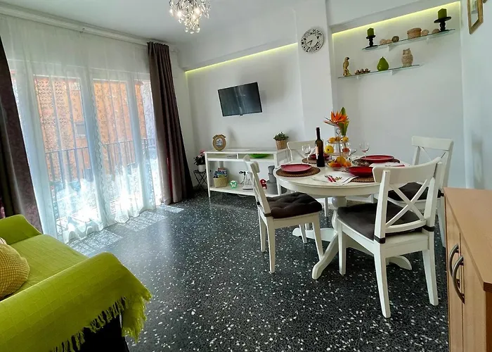 Papagayo Cómodo, Bonito, Céntrico Apartamento