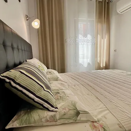 Papagayo Cómodo, Bonito, Céntrico Apartamento